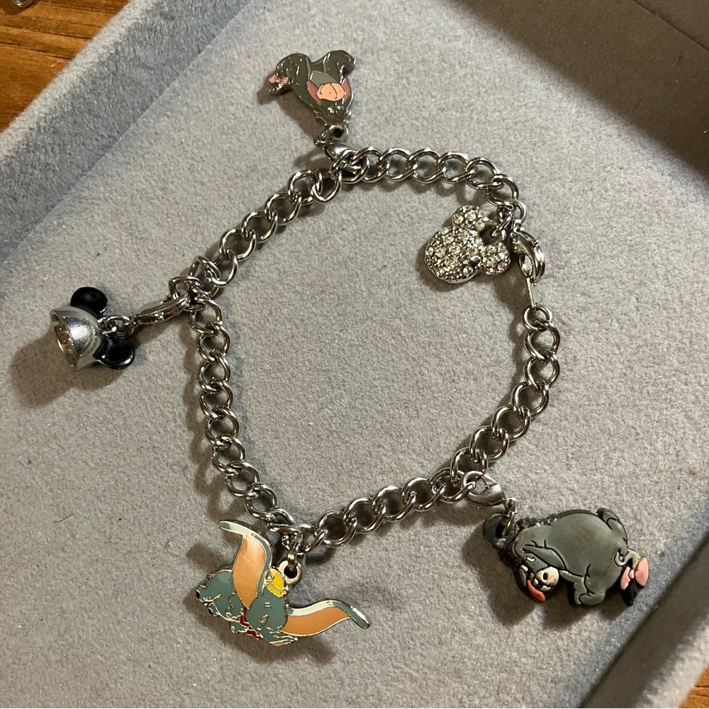 Disney Charm Bracelet Silver Tone Eeyore Dumbo Mickey Mouse Ears Kidcore 7”